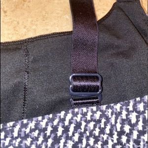 lululemon athletica Intimates & Sleepwear - Lululemon bra lululemon athletica Intimates & Sleepwear - Lululemon bra
